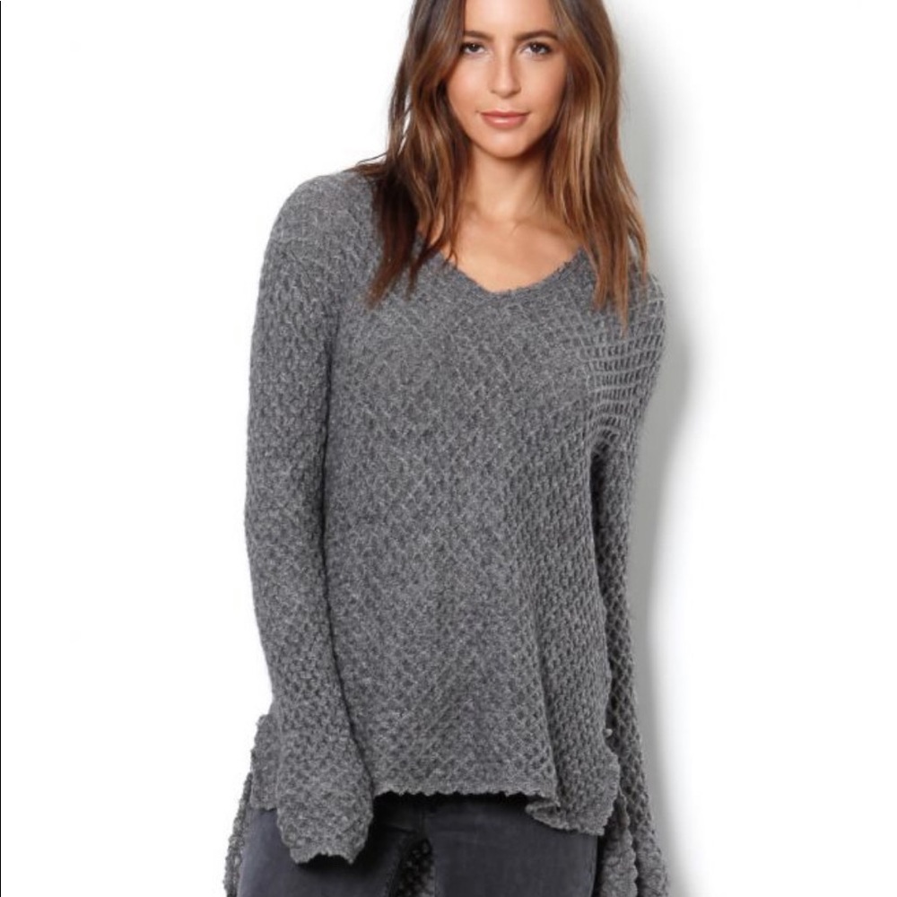 Charcoal Three Dots V-neck Honeycomb Sweater, Sz L